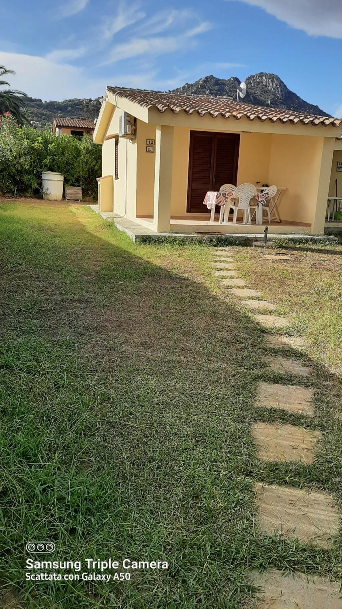 Bilocale In Centro Apartment Costa Rei Luaran gambar